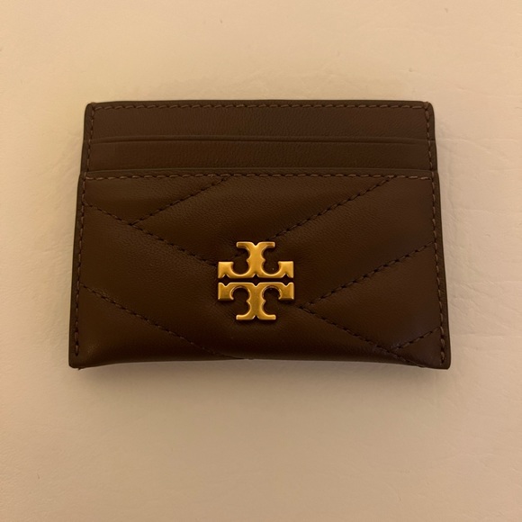 Tory Burch KIRA CHEVRON CARD CASE - Picture 1 of 3